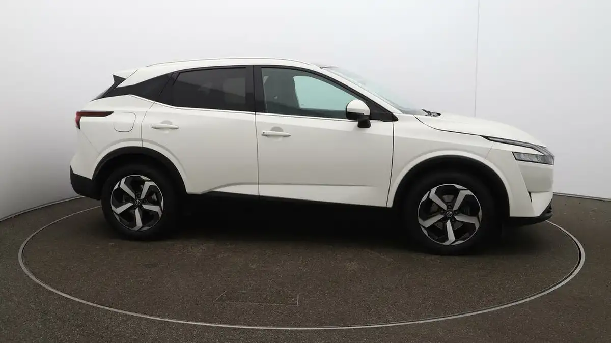 2022-nissan-qashqai-13-dig-t-n-connecta-160ps-auto-big-39