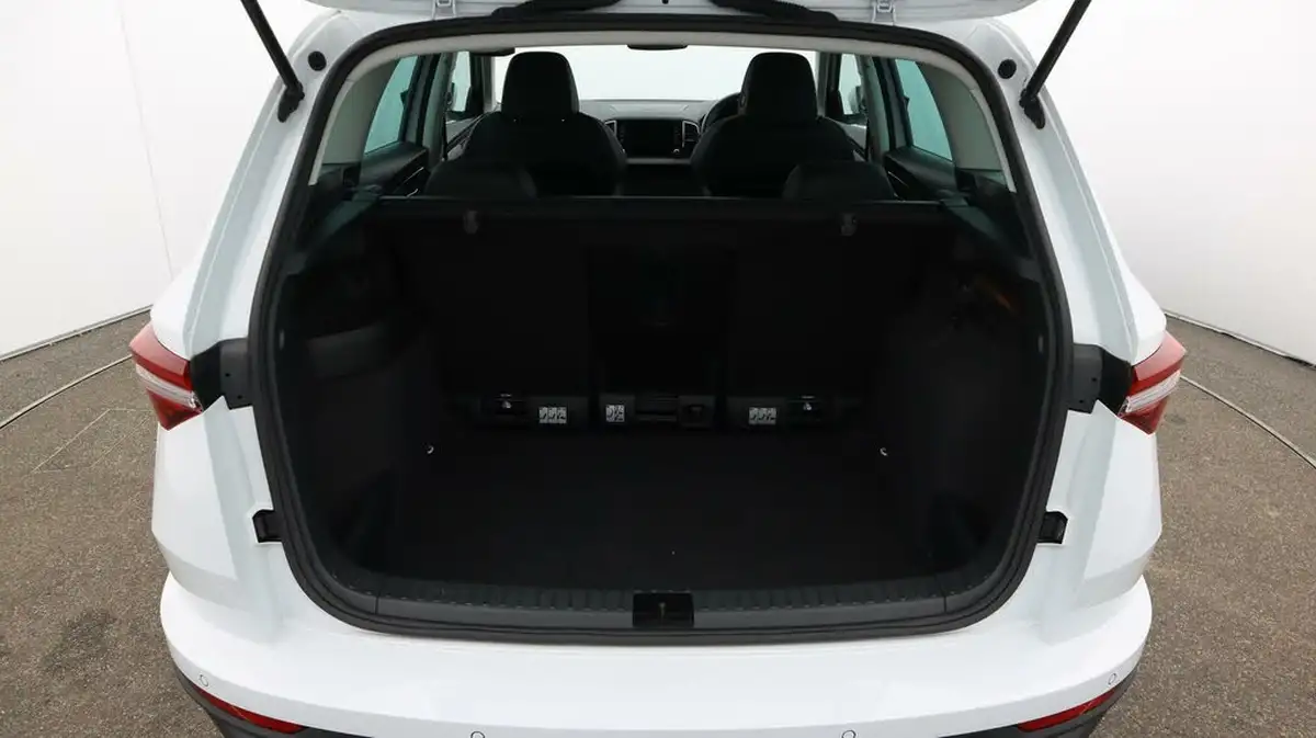 2023-skoda-karoq-20tdi-se-l-116ps-dsg-big-17
