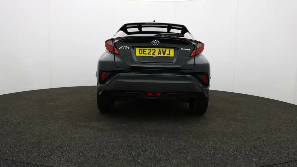 2022-toyota-c-hr-18-vvt-i-design-big-40