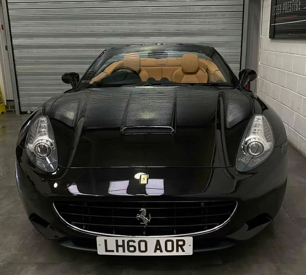 2010-ferrari-california-43-big-1
