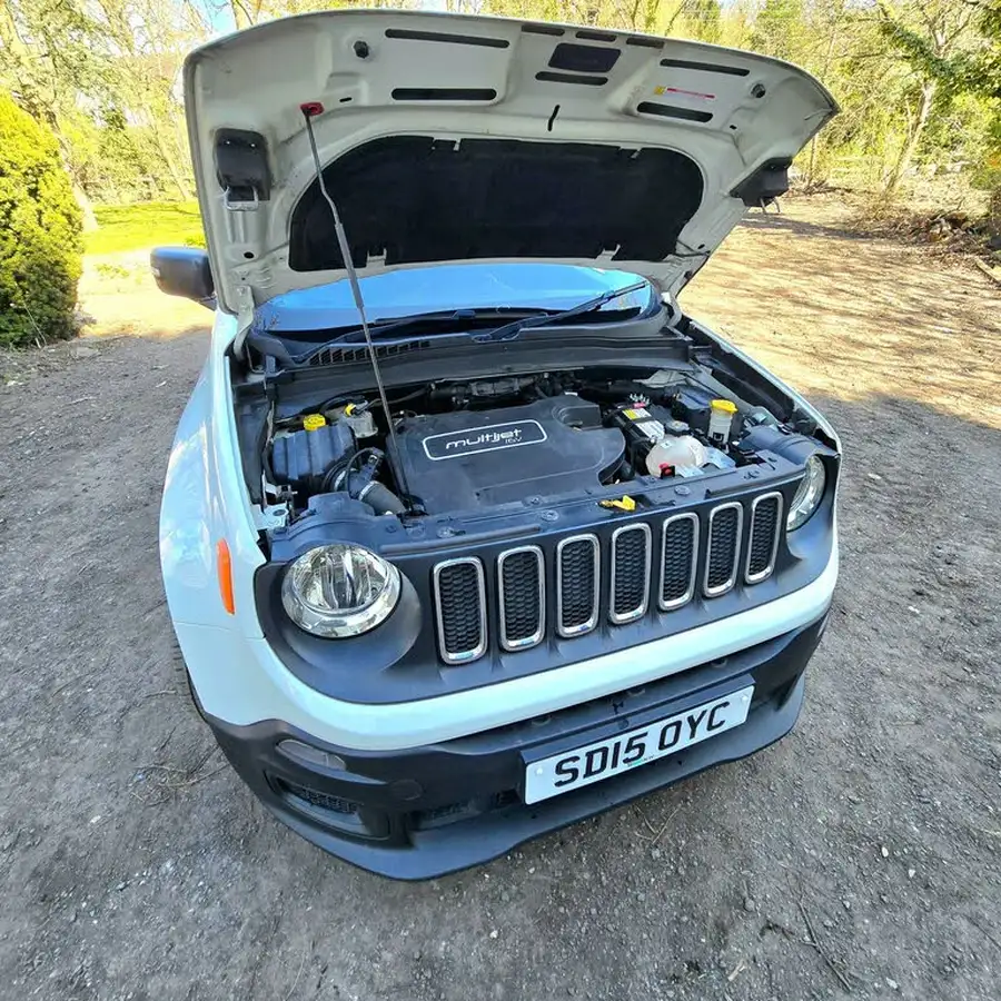 2015-jeep-renegade-16td-sport-big-16