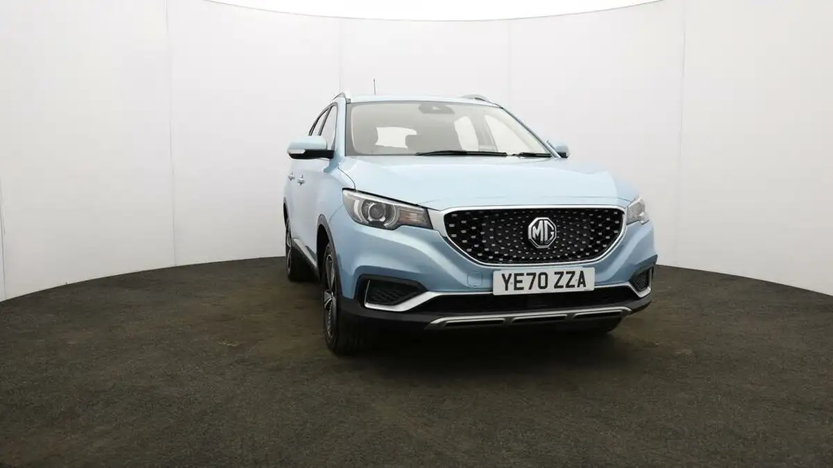 2020-mg-zs-suv-e-exclusive-ev-big-36