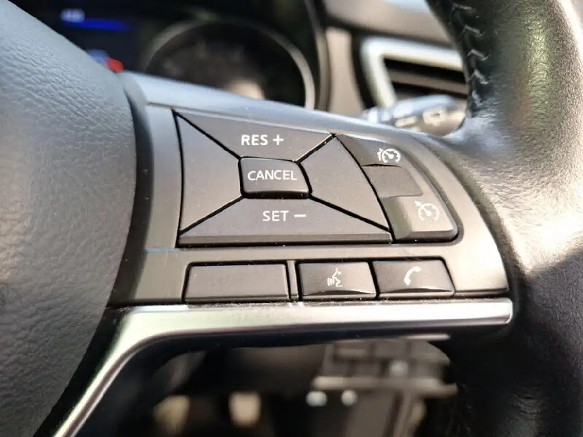 2019-nissan-qashqai-13-dig-t-tekna-140ps-big-17