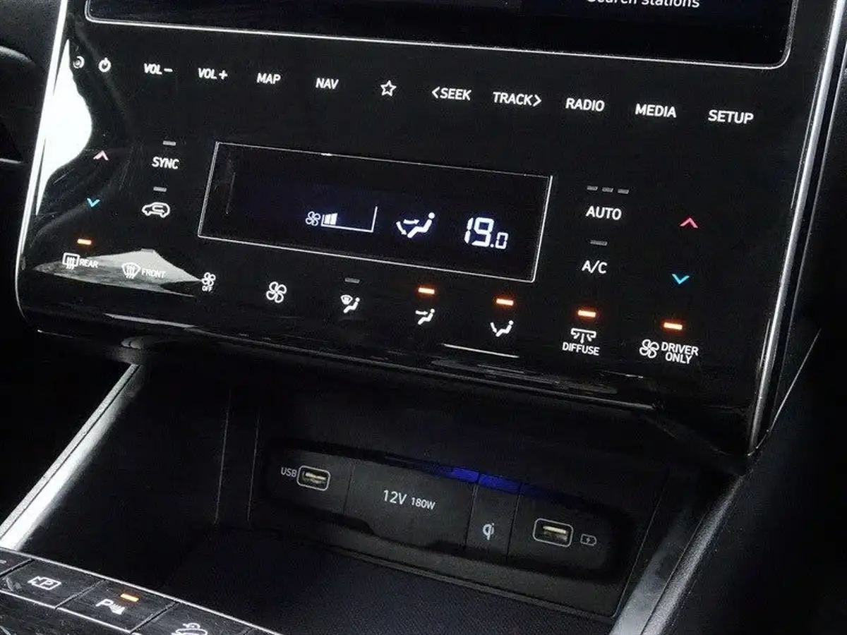 2021-hyundai-tucson-16-t-gdi-ultimate-265ps-4wd-phev-auto-big-25