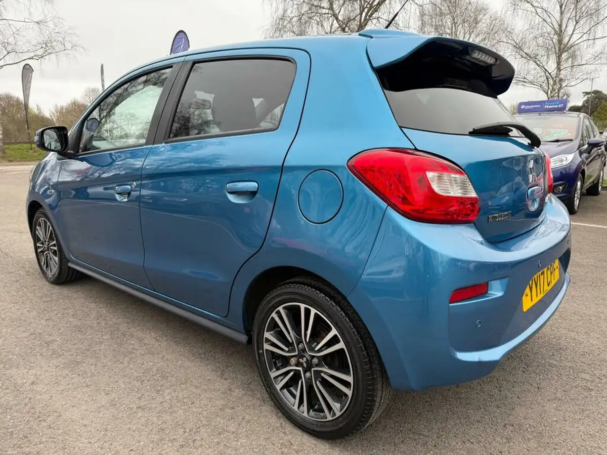 2017-mitsubishi-mirage-12-juro-big-5