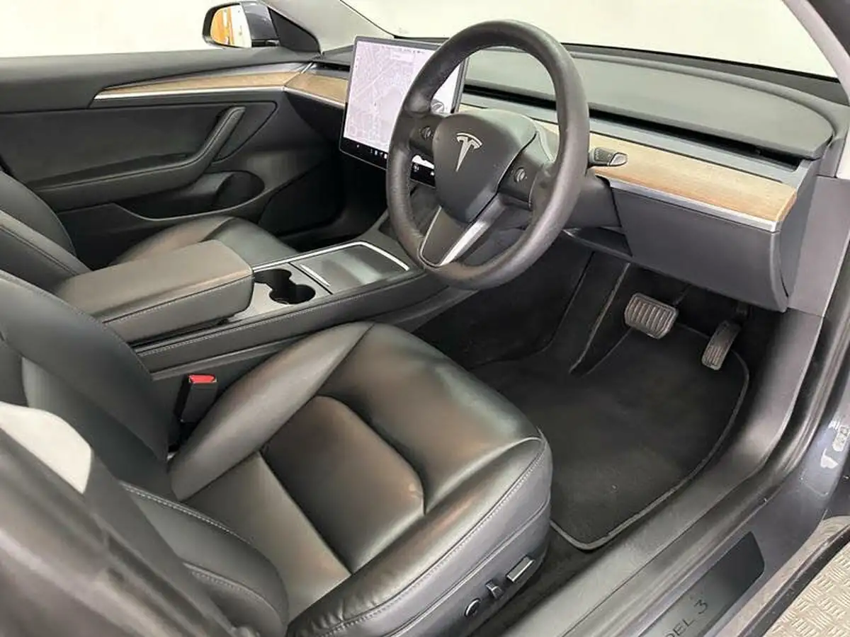 2021-tesla-model-3-e-long-range-4x4-big-8