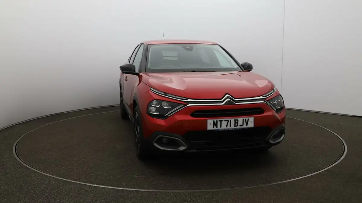 2021-citroen-c4-12-puretech-shine-130ps-big-34