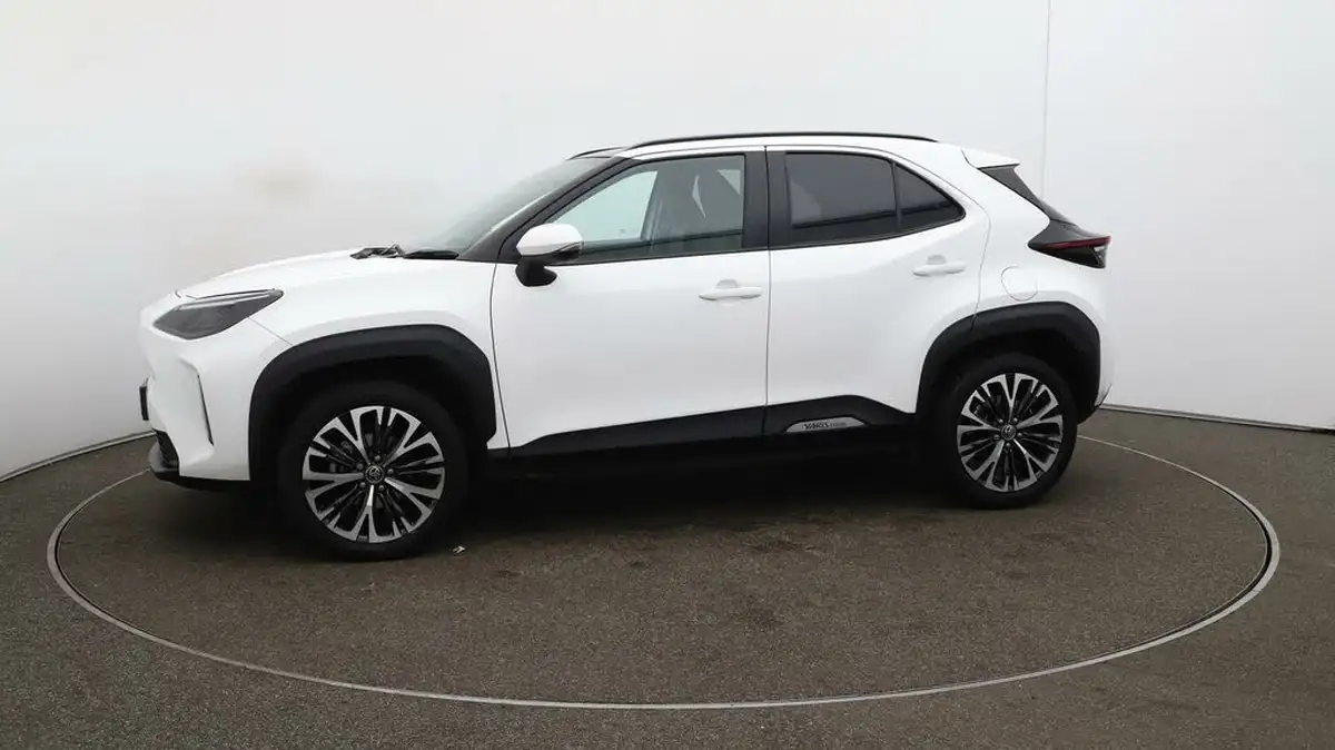 2023-toyota-yaris-cross-15-vvt-i-excel-awd-i-big-61