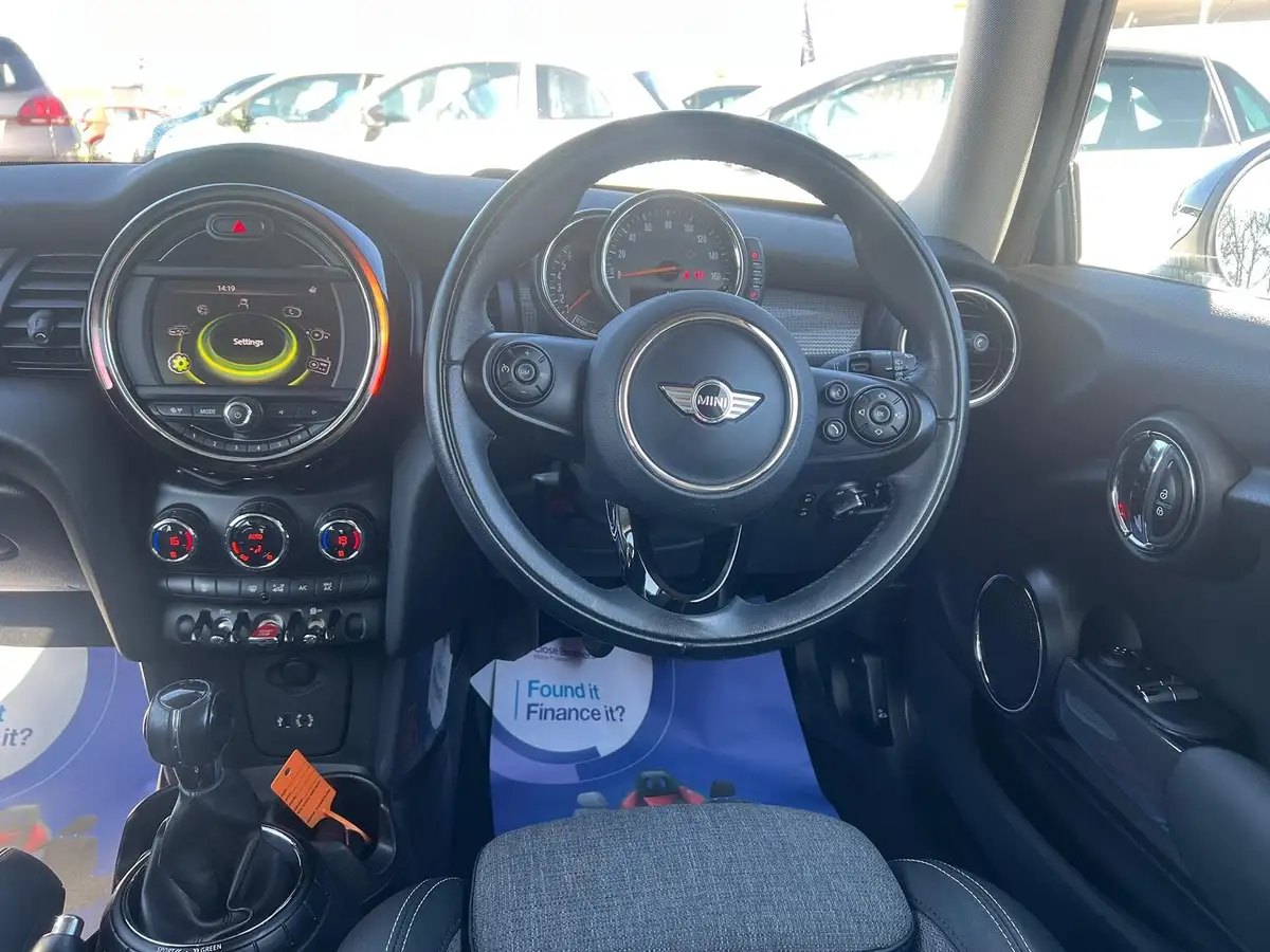 2015-mini-cooper-15-cooper-3d-big-11