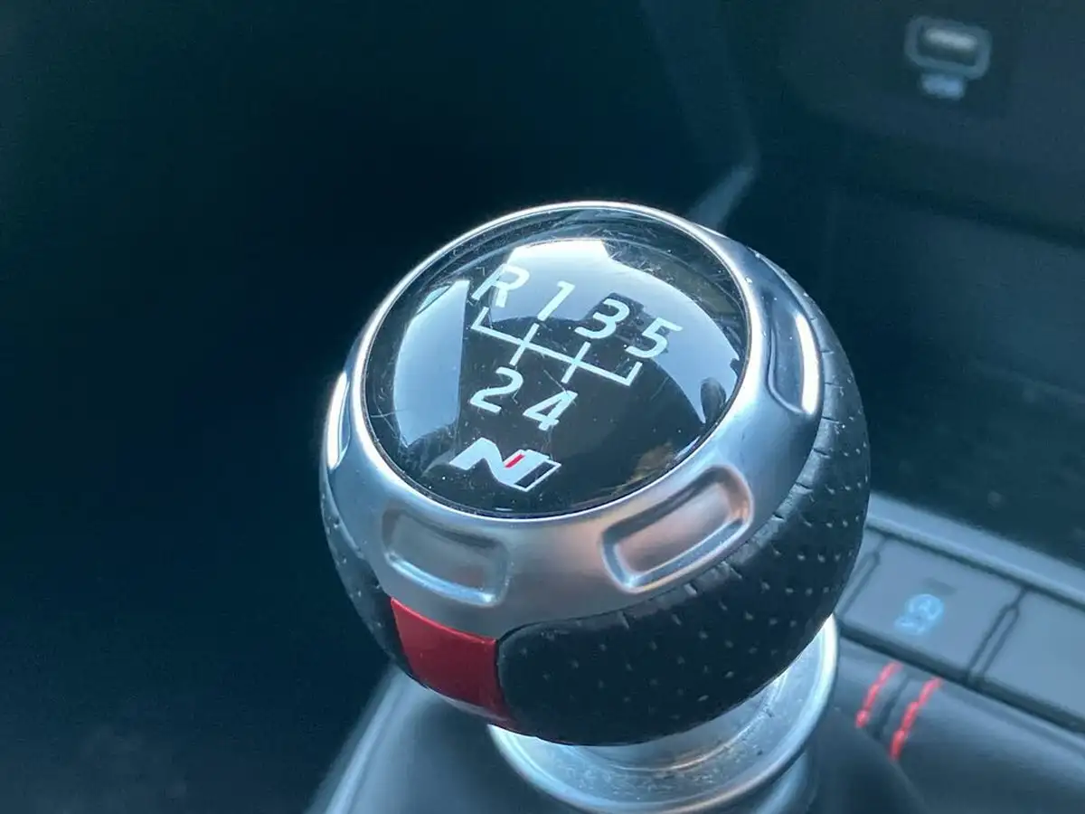 2023-hyundai-i10-10-t-gdi-n-line-big-34