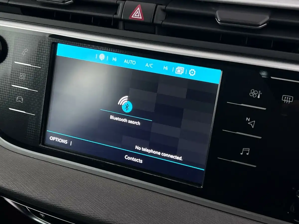 2018-citroen-grand-c4-spacetourer-12-puretech-flair-big-19