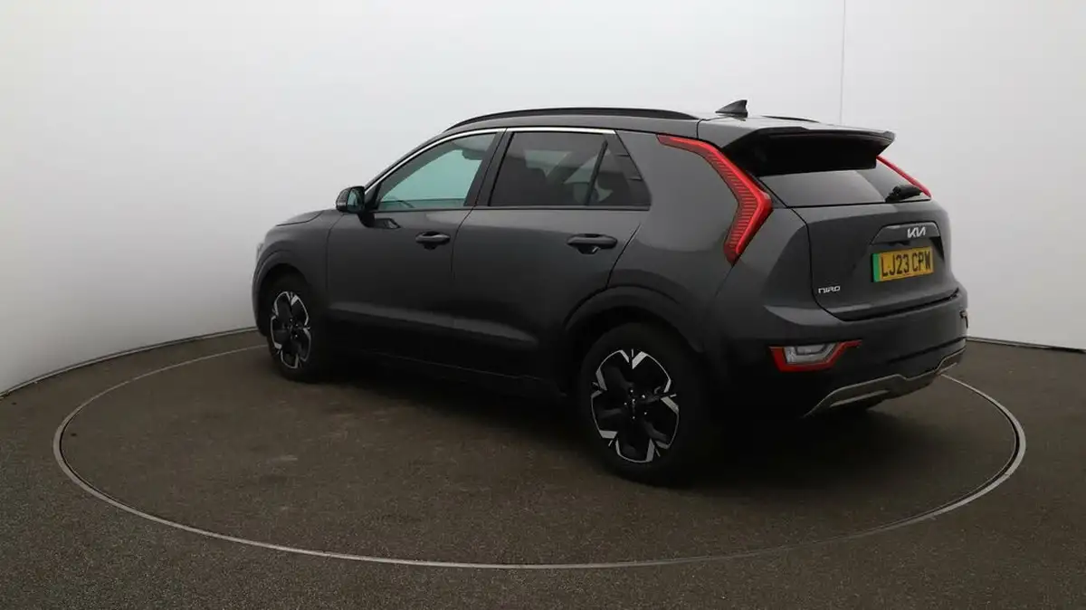 2022-kia-e-niro-ev-3-big-55