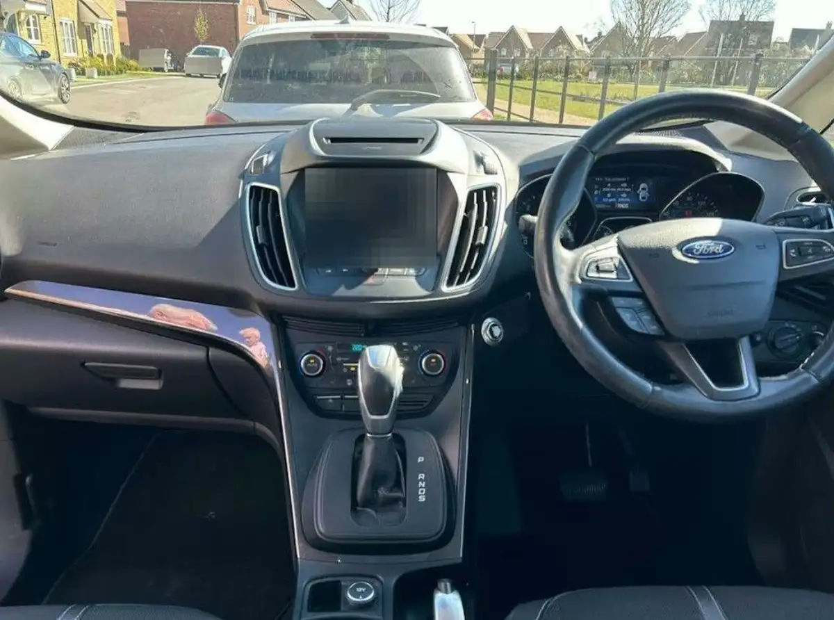 2016-ford-c-max-15tdci-titanium-x-powershift-big-4