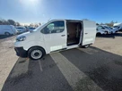 2019-toyota-proace-15d-active-medium-120hpeu6dt-e-panel-small-8