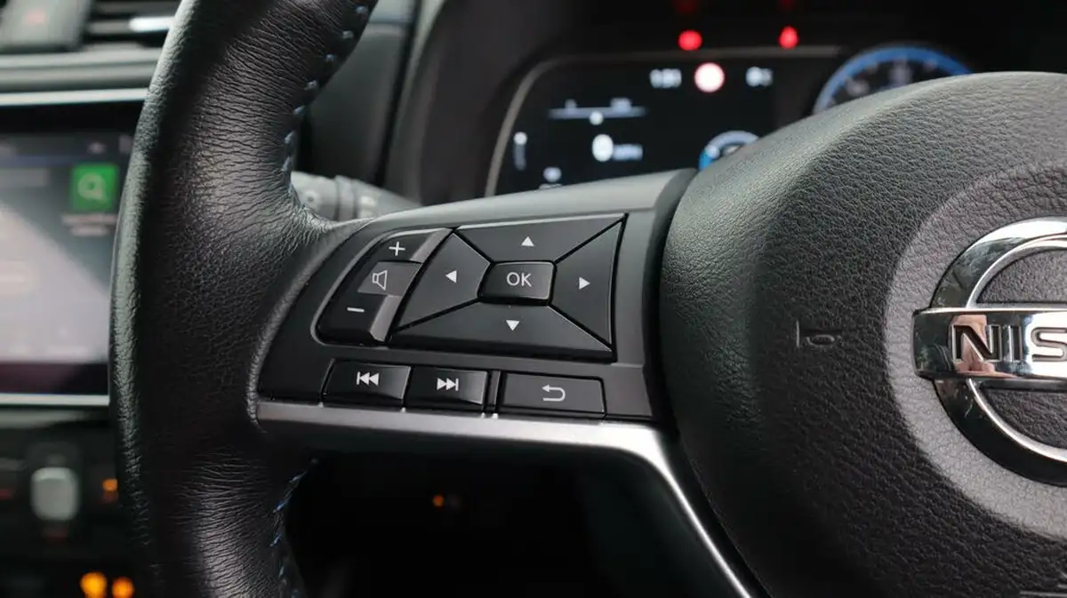 2019-nissan-leaf-e-e-3zero-big-24