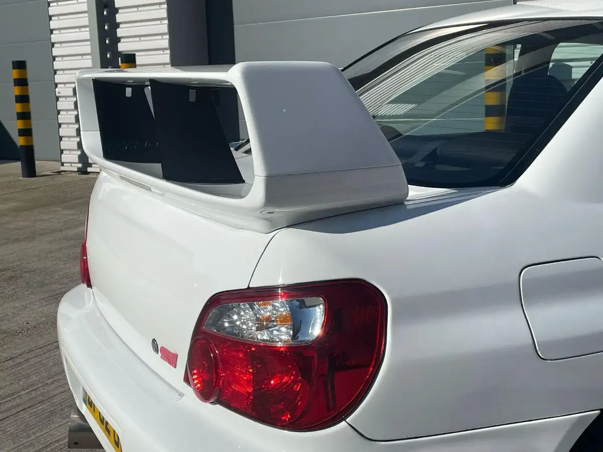 2002-subaru-impreza-20-wrx-uk300-ltd-edn-215bhp-big-43