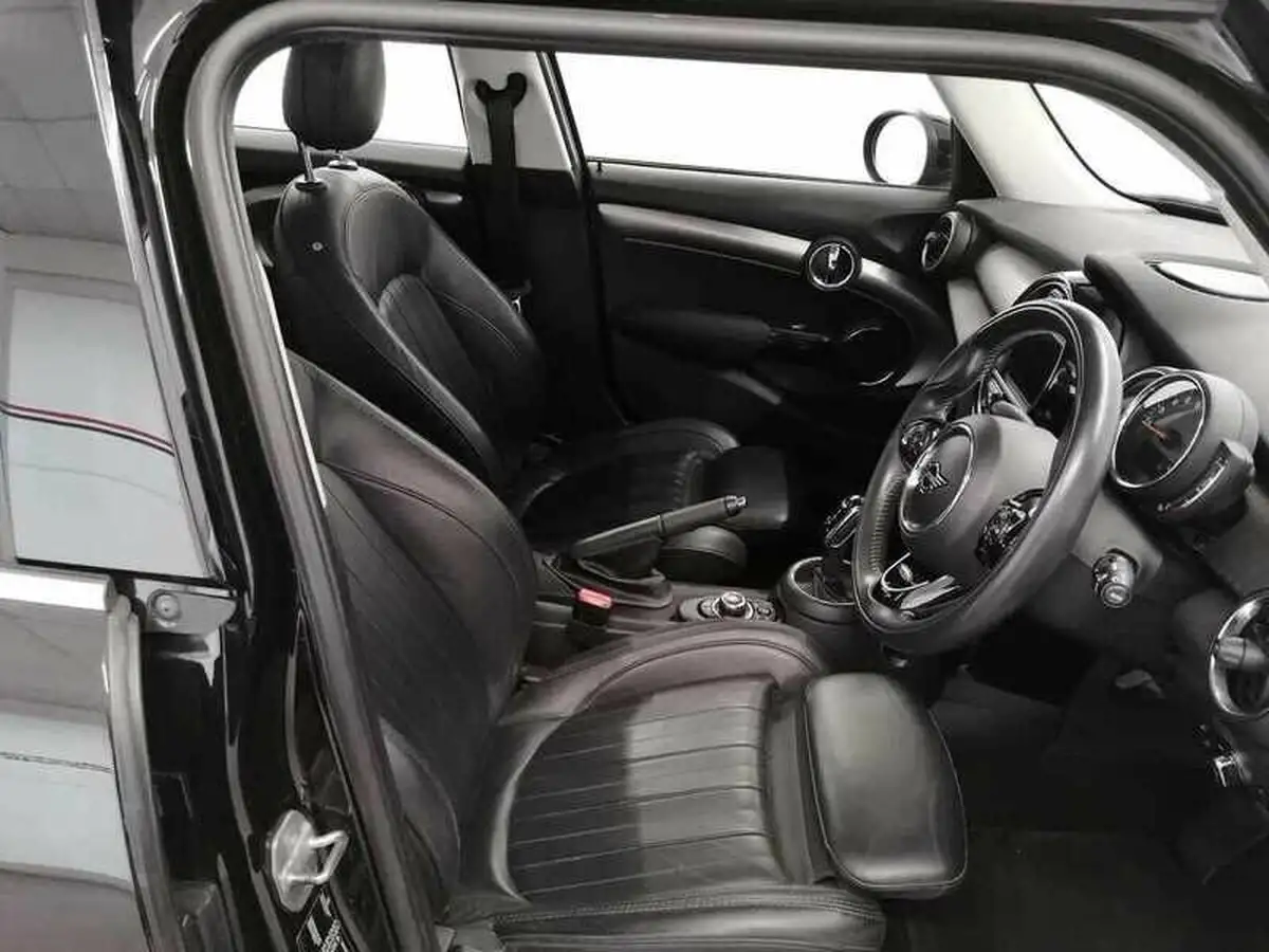 2019-mini-cooper-20-cooper-s-exclusive-189bhp-hatchback-5d-auto-big-15