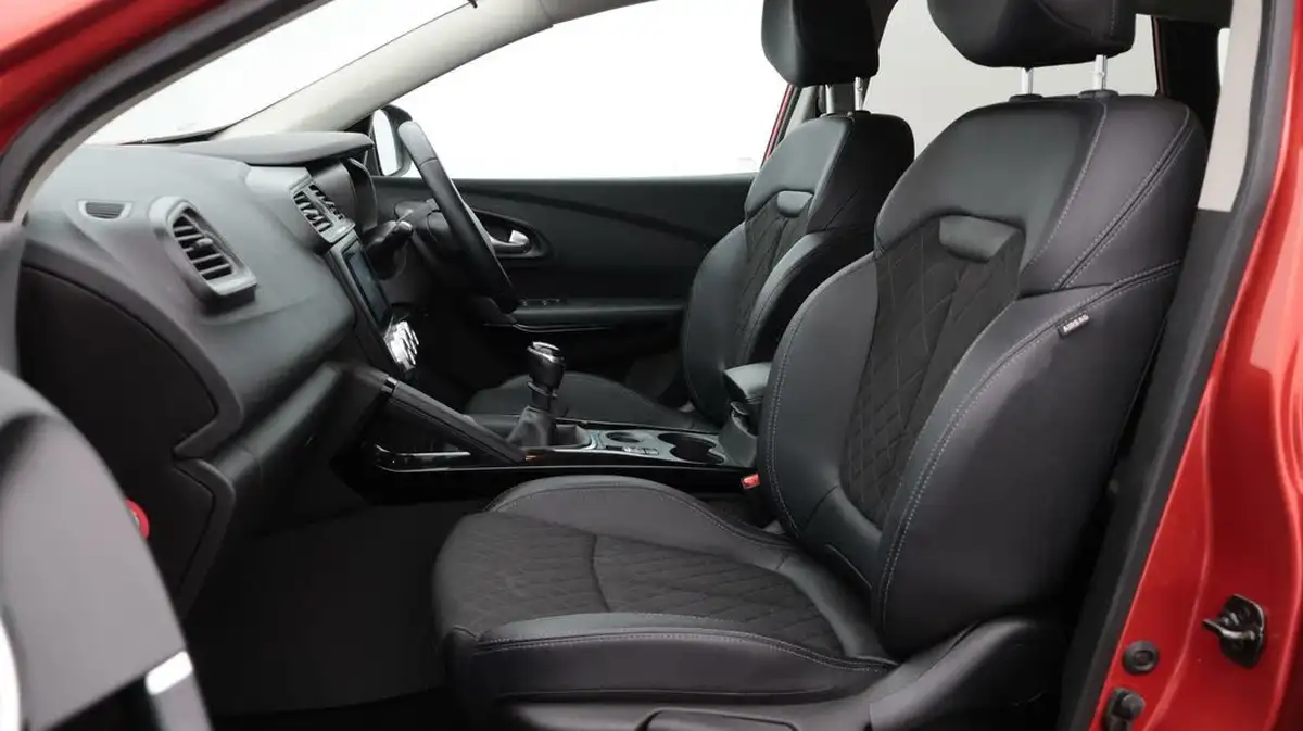 2019-renault-kadjar-13-tce-iconic-140bhp-big-14