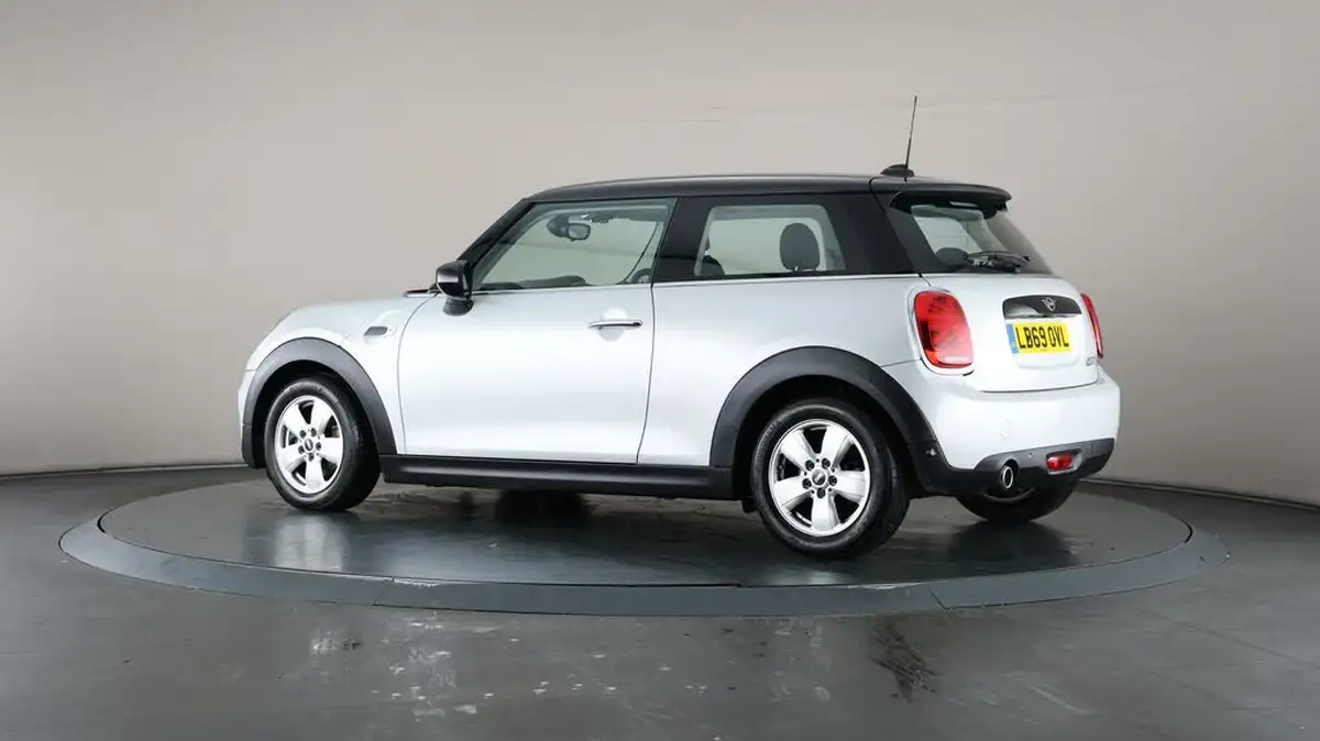 2019-mini-cooper-15-cooper-classic-hatchback-3d-auto-big-67