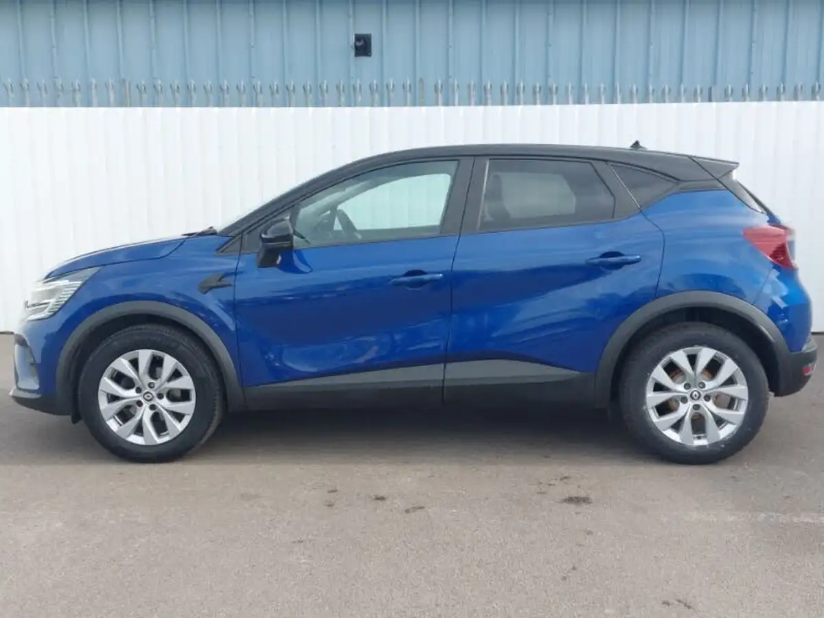 2022-renault-captur-13-tce-iconic-edition-big-3