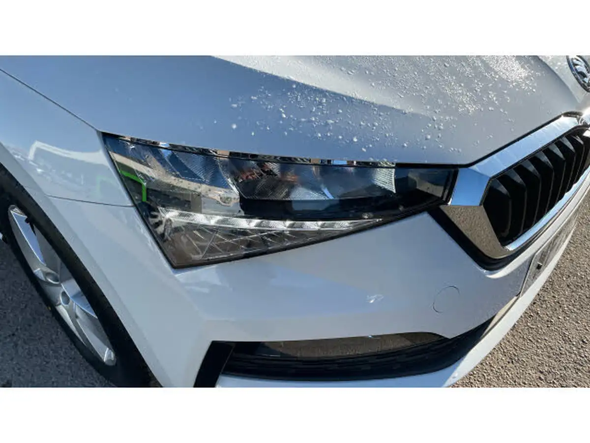 2020-skoda-scala-10-tsi-se-95ps-big-34