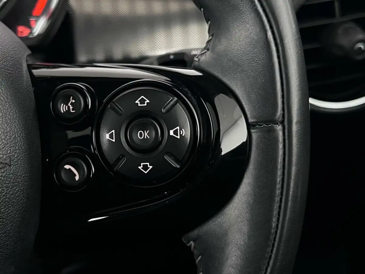 2020-mini-cooper-15-cooper-exclusive-hatchback-3d-auto-big-19