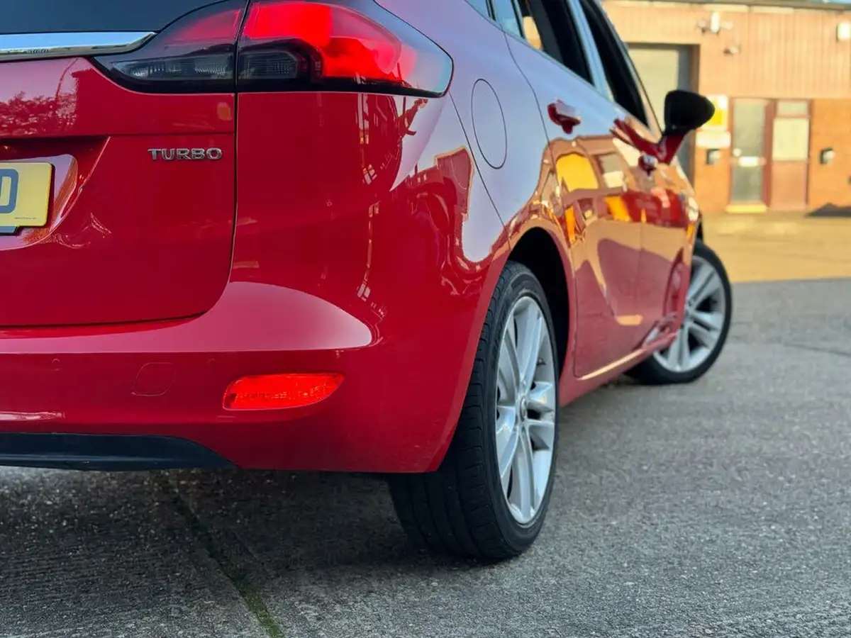 2016-vauxhall-zafira-tourer-14i-16v-turbo-sri-big-14