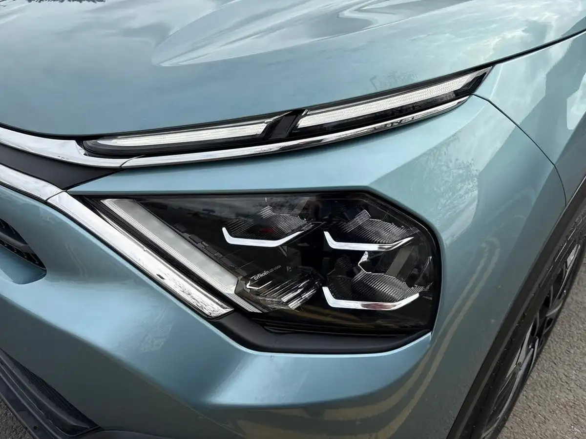 2021-citroen-c4-12-puretech-sense-plus-eat8-big-12