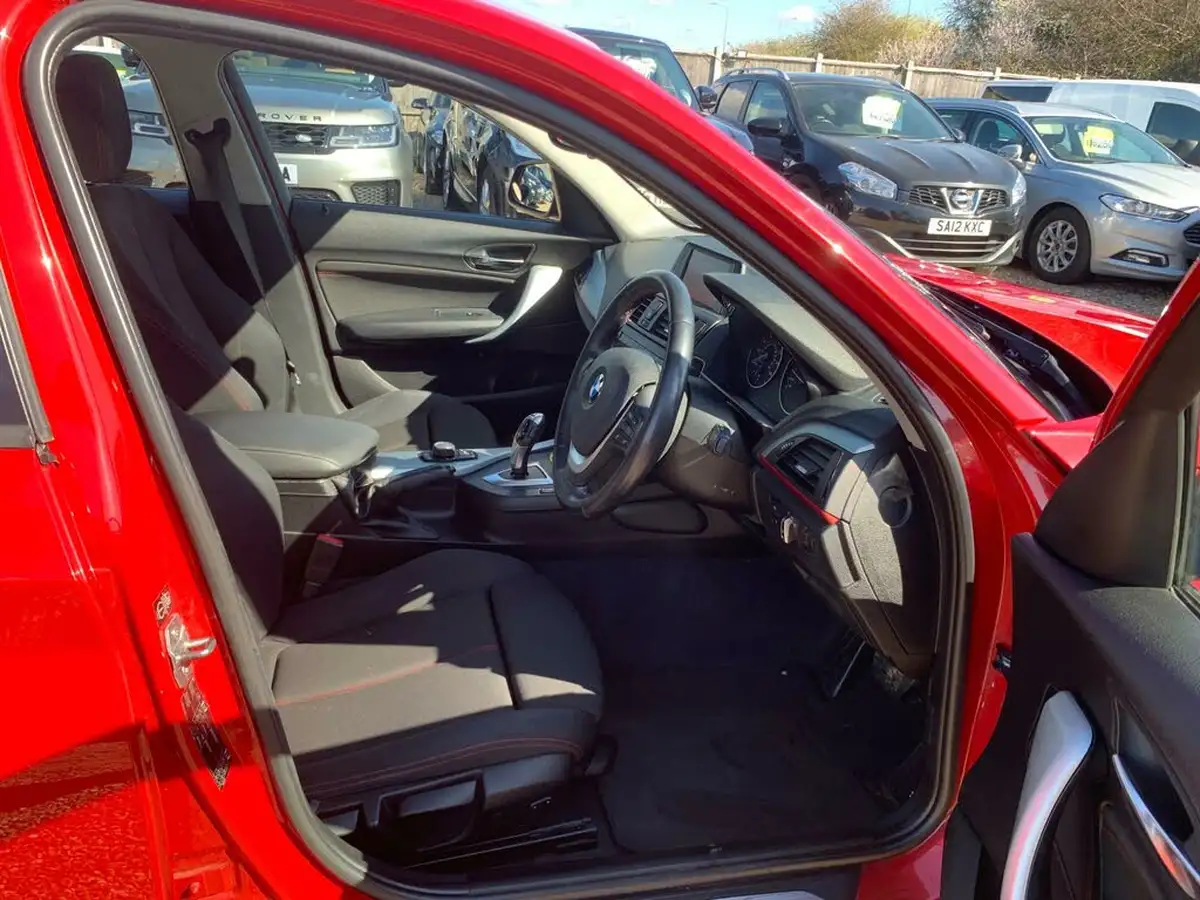 2012-bmw-1-series-16-116i-sport-136bhp-sports-hatch-5d-auto-big-21