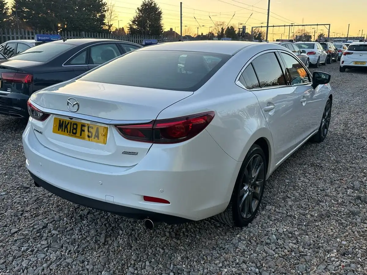 2018-mazda-mazda6-20-sport-nav-saloon-4d-big-10