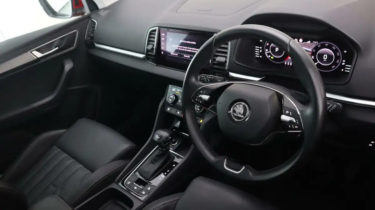 2020-skoda-karoq-15-tsi-edition-dsg-big-9