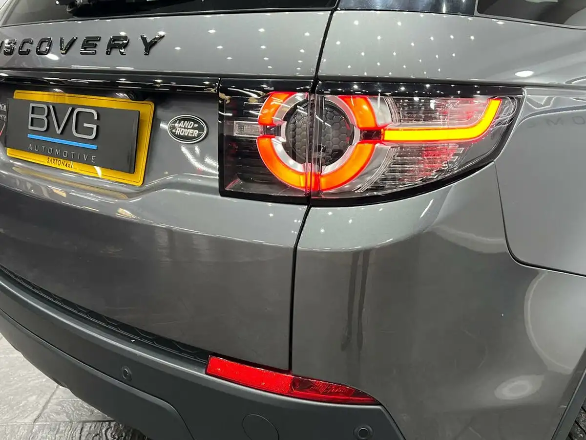 2016-land-rover-discovery-sport-20td4-hse-black-awd-ss-big-13