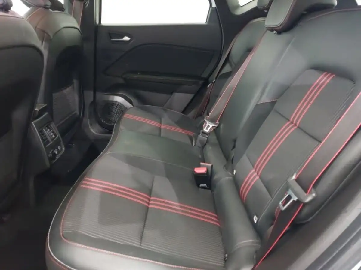 2022-renault-captur-13-tce-rs-line-big-5