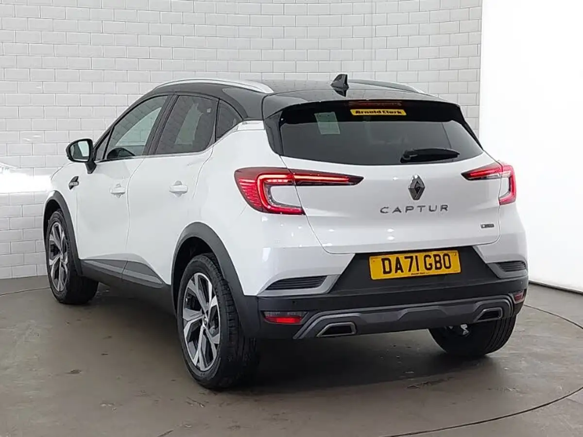 2022-renault-captur-13-tce-rs-line-big-1