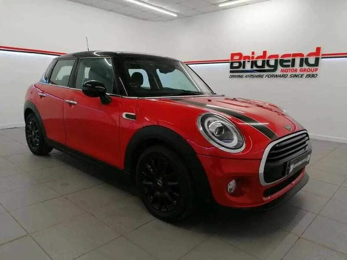 2019-mini-cooper-15-cooper-classic-hatchback-5d-big-0