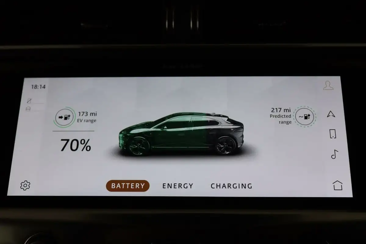 2021-jaguar-i-pace-ev400-hse-big-39