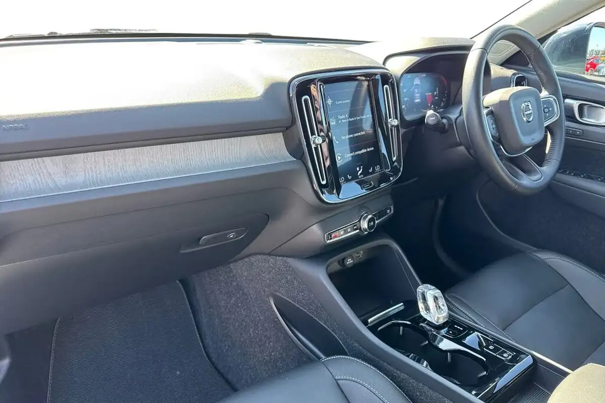 2020-volvo-xc40-15-t5-inscription-plug-in-hybrid-big-14