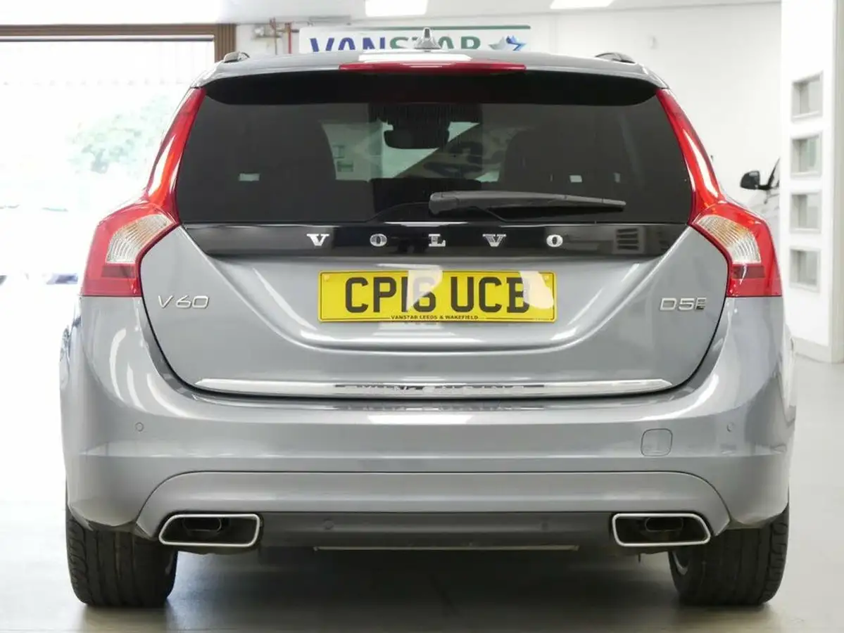 2016-volvo-v60-24td-d5-se-big-20