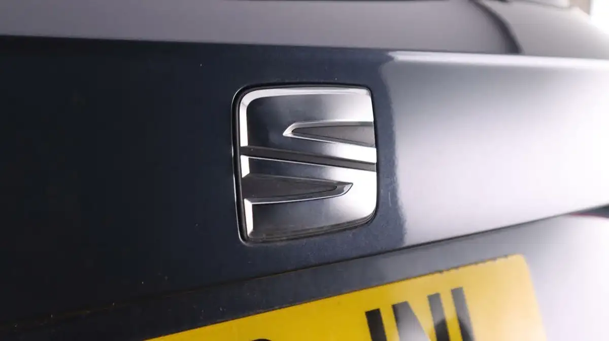 2022-seat-arona-10-tsi-fr-sport-big-20
