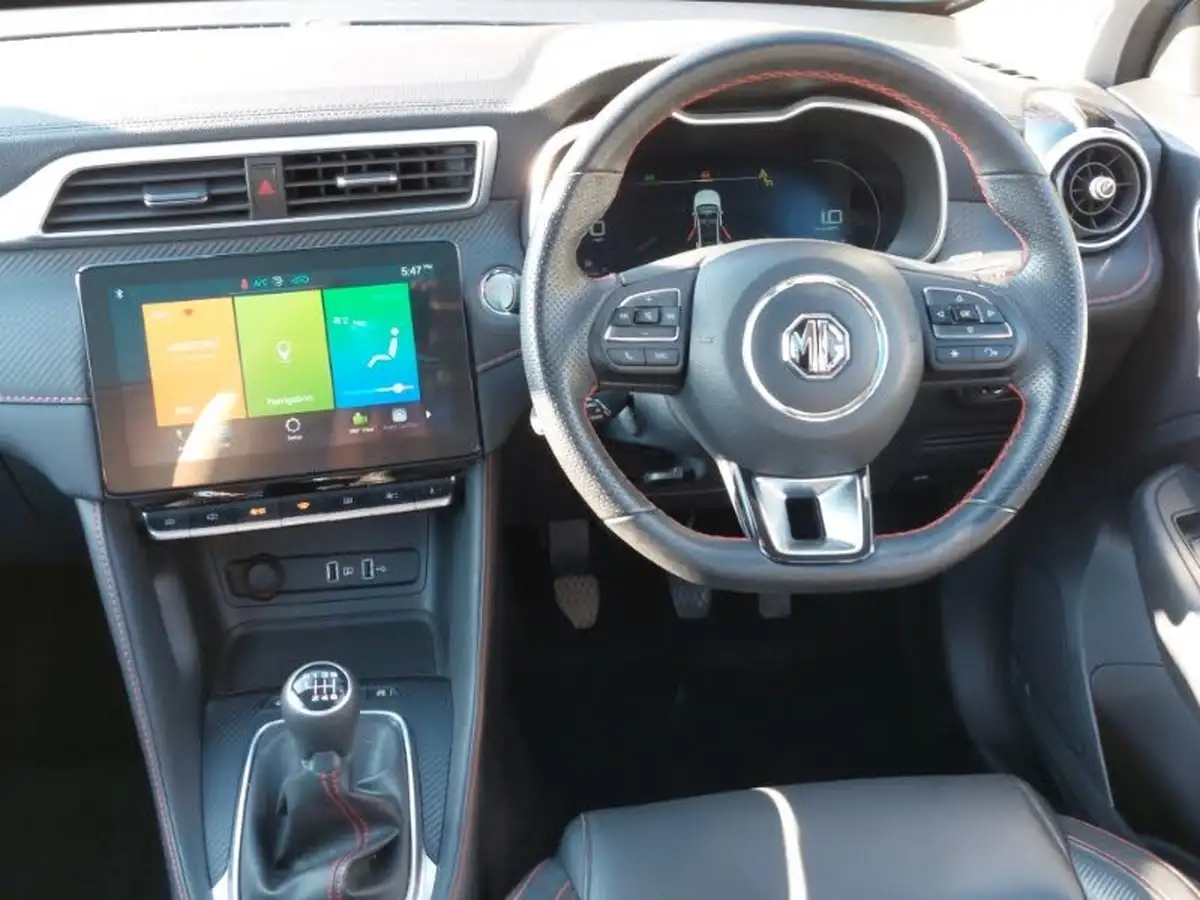 2022-mg-zs-suv-10t-gdi-exclusive-big-6