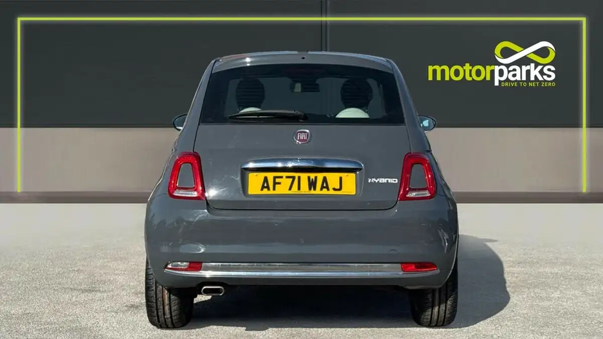 2021-fiat-500-10-dolcevita-big-3