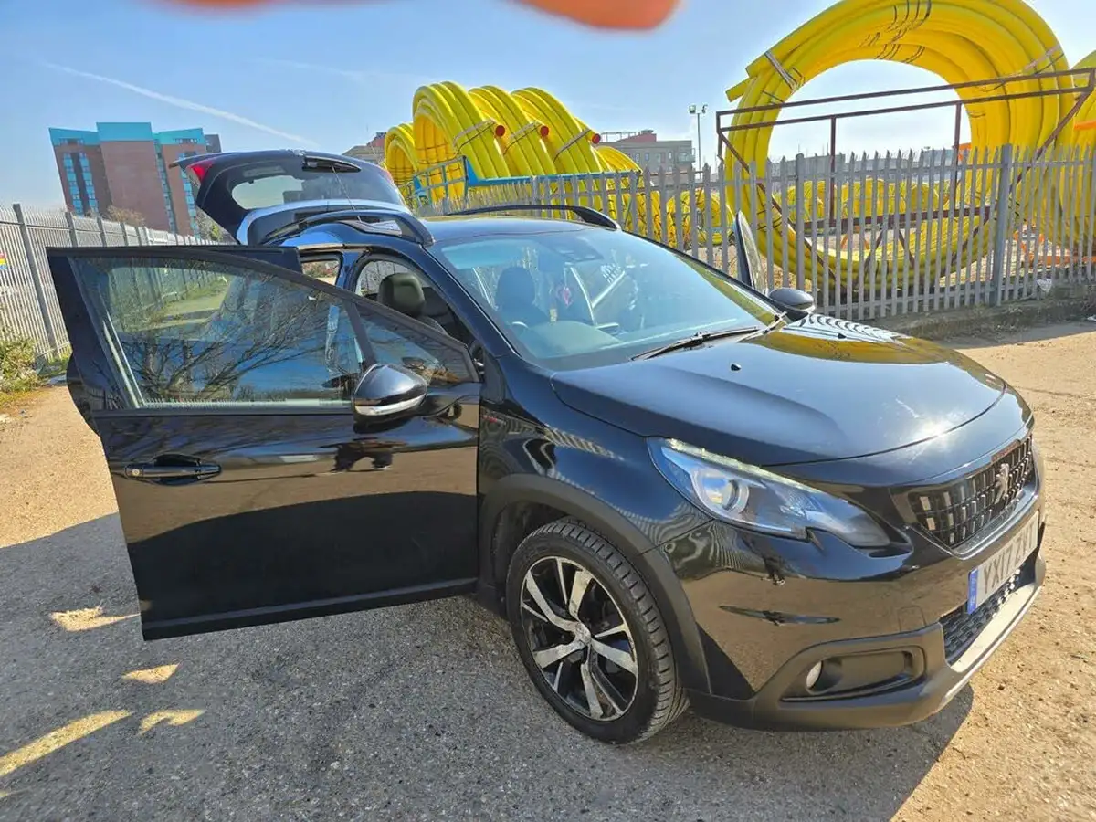 2017-peugeot-2008-suv-12-puretech-gt-line-110bhp-eat6-big-4