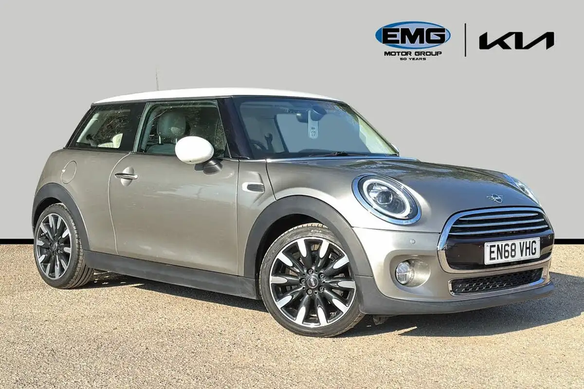 2019-mini-cooper-15-cooper-exclusive-134bhp-ss-hatchback-3d-auto-big-0