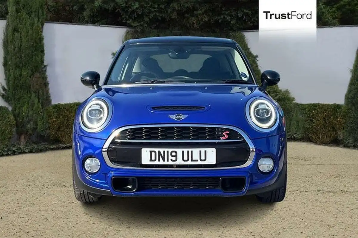 2019-mini-cooper-20-cooper-s-classic-189bhp-hatchback-5d-big-5