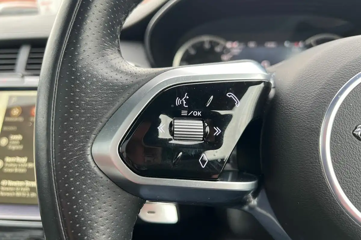 2021-jaguar-e-pace-20-d165-r-dynamic-s-awd-mhev-auto-big-10