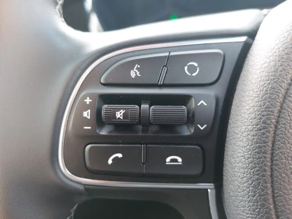 2021-kia-niro-16-gdi-4-156kwh-big-11