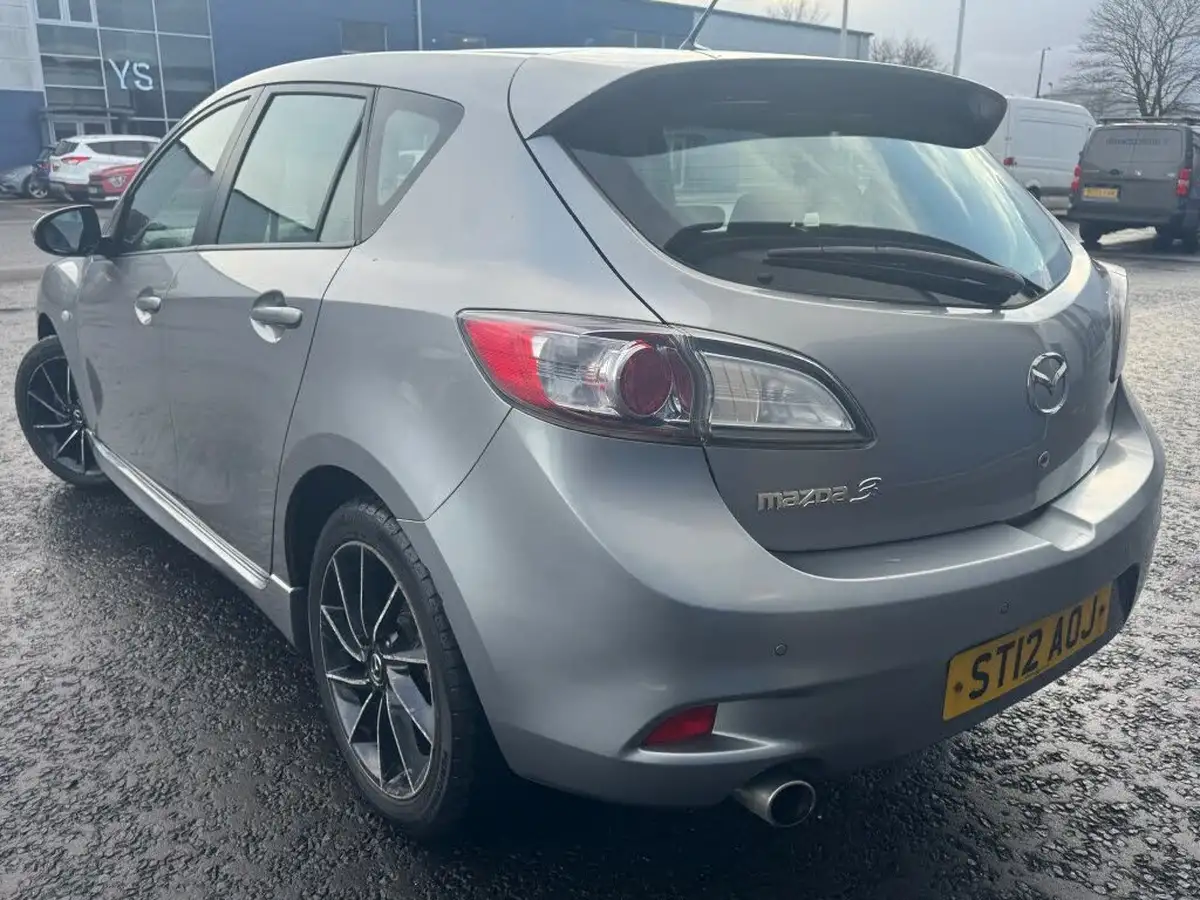 2012-mazda-mazda3-16-tamura-big-6