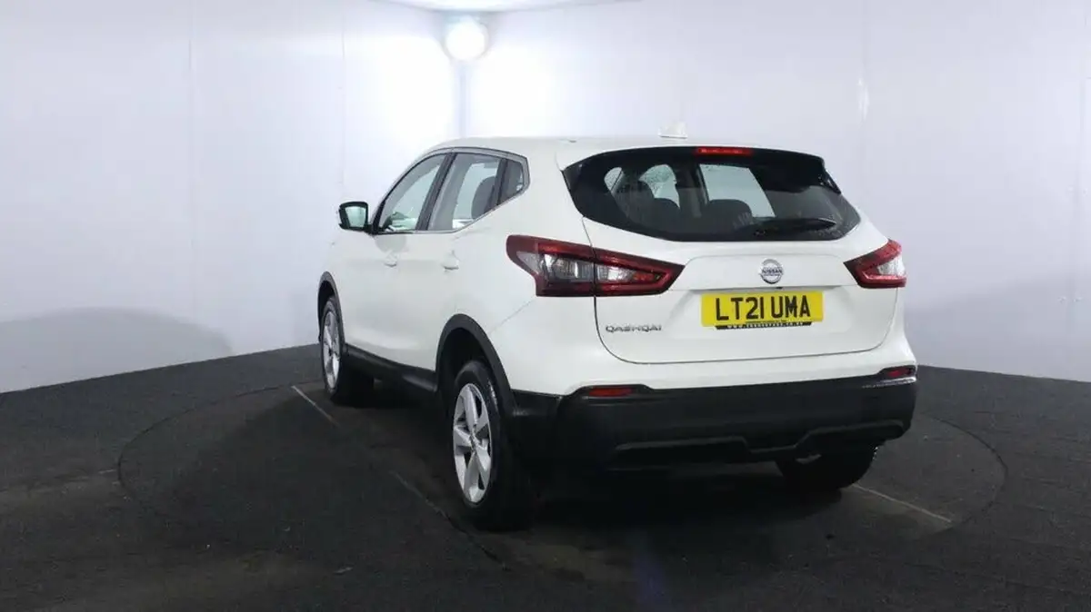 2021-nissan-qashqai-13-dig-t-acenta-premium-140ps-big-4