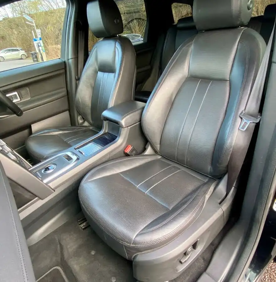 2019-land-rover-discovery-sport-20td4-landmark-big-15