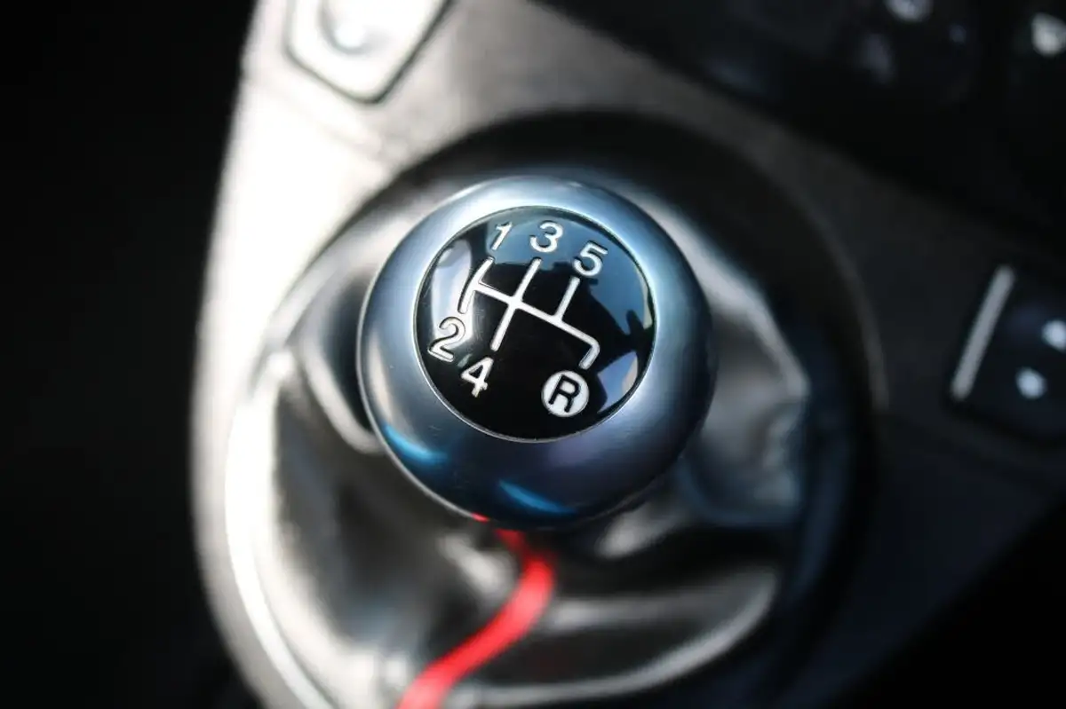 2015-fiat-500-12-s-big-21